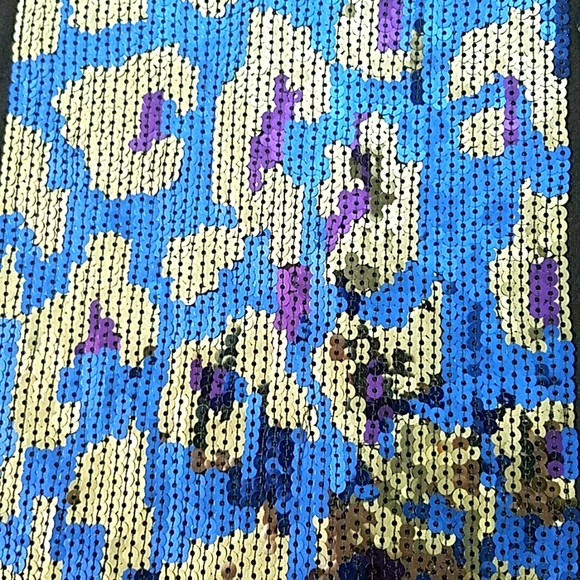 Tristan Sequin Cheta Top - Picture 3 of 11